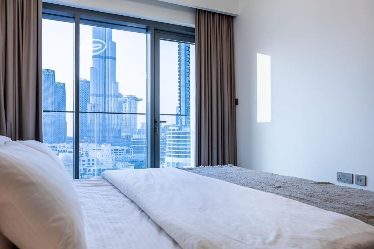 Downtown, Dubai Burj Royale 2 Bdr Apartment Full Burj - Khalifa View Exterior foto